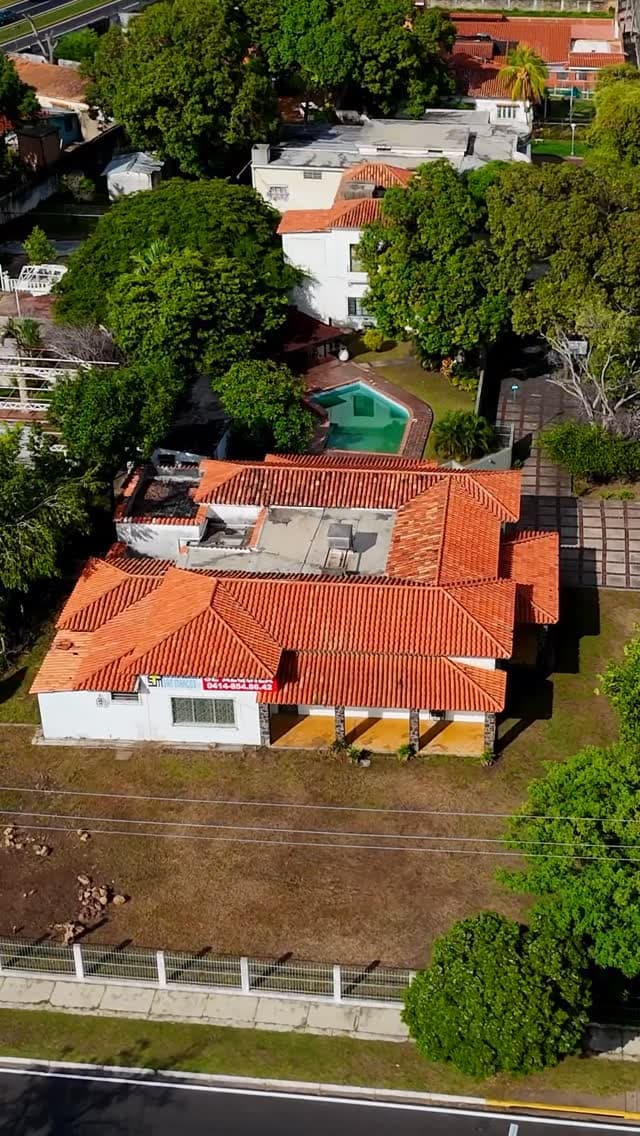 Venta/Alquiler de propiedad en Av. Tachira, Ciudad Bolívar - Imagen 1