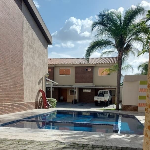 Townhouse en venta en Res. Villa Fontina, Tazajal, Naguanagua