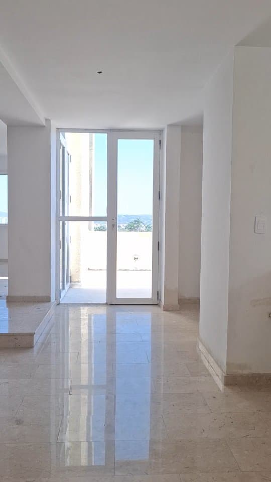 Penthouse a estrenar en Barquisimeto, 360m2