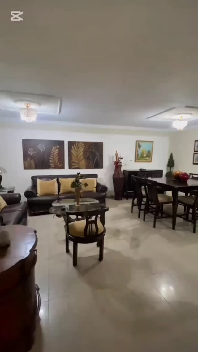 Townhouse en venta, Conjunto Residencial Doral Sur, Av. Pichincha - Imagen 1