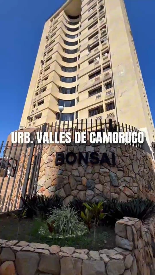 Apartamento Remodelado en Venta, Valles de Camoruco, Valencia